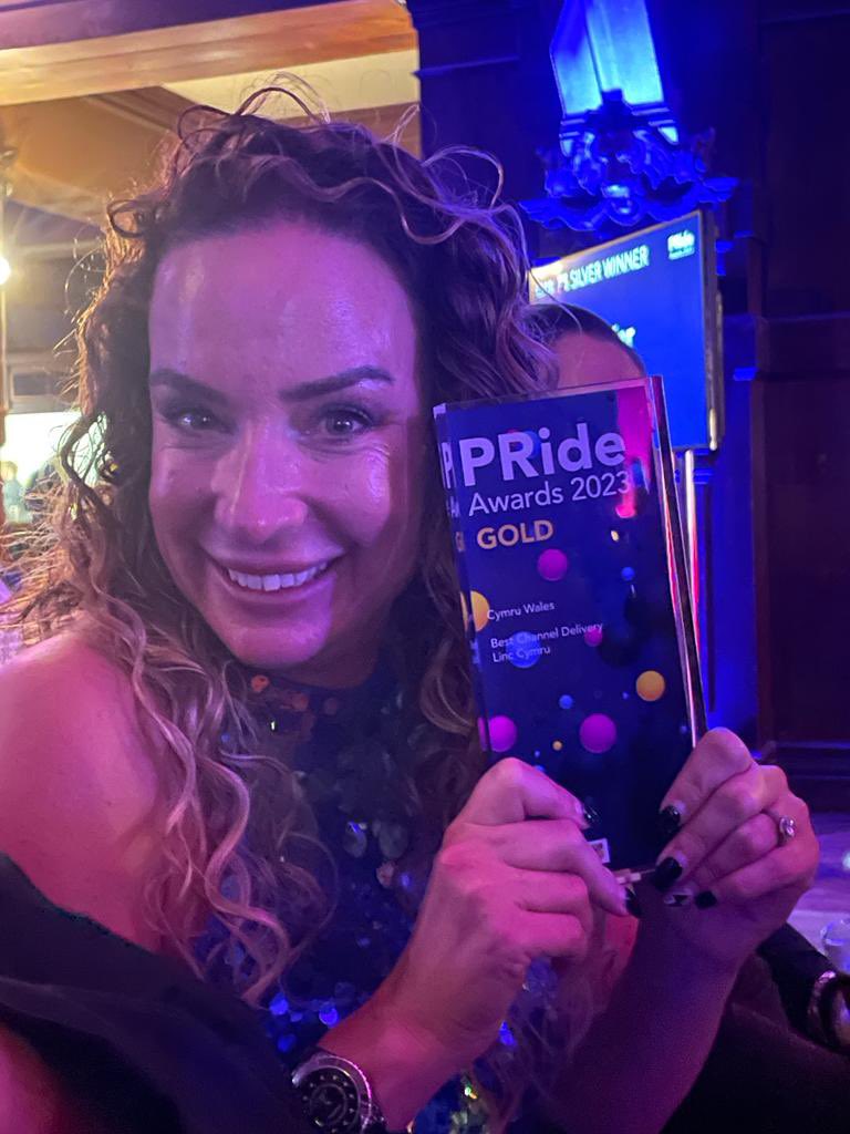 jaynee_30's tweet photo. 🌟 We won🌟
What a brilliant night, &amp; to come away with a gold award for “Best Channel Delivery” was fantastic! 

So proud of the team for their incredible work 🙌 
I will be smiling for a long time after that!
#PRideCYM @atoadesign @Becliddle @ScottS_Linc @CIPR_Cymru https://t.co/nJopU0nkl4