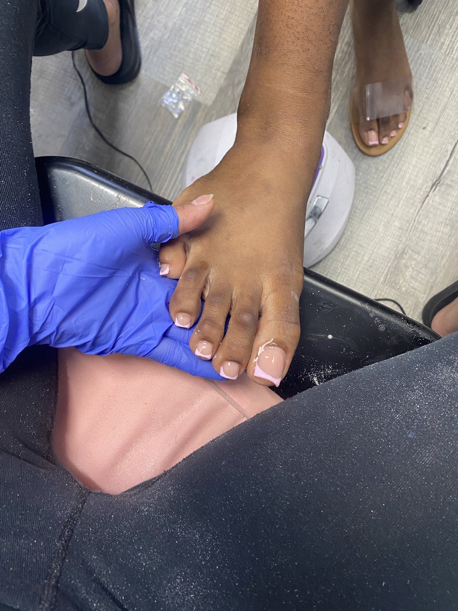 deleted f* acct tweet media