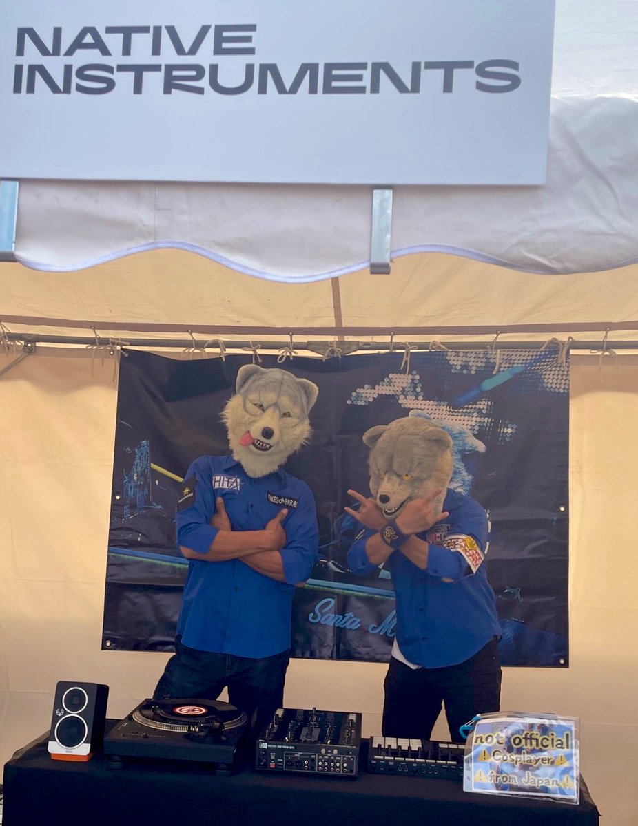 mwamneib's tweet image. ⚠️画像は全て@FAKEHEAD #偽狼 です。

盟友の@3tsu_noaka チタタプと
#NATIVEINSTRUMENTS さんのご好意に甘えさせて戴き 遊ばせてもらいました✨️
(￢з￢) (｢°ཀ°)｢

マンガテイストに仕上げてみたので、どんなストーリー展開なのか想像してお楽しみください！ (｢°ཀ°)｢

#FAKEHEAD   #偽狼