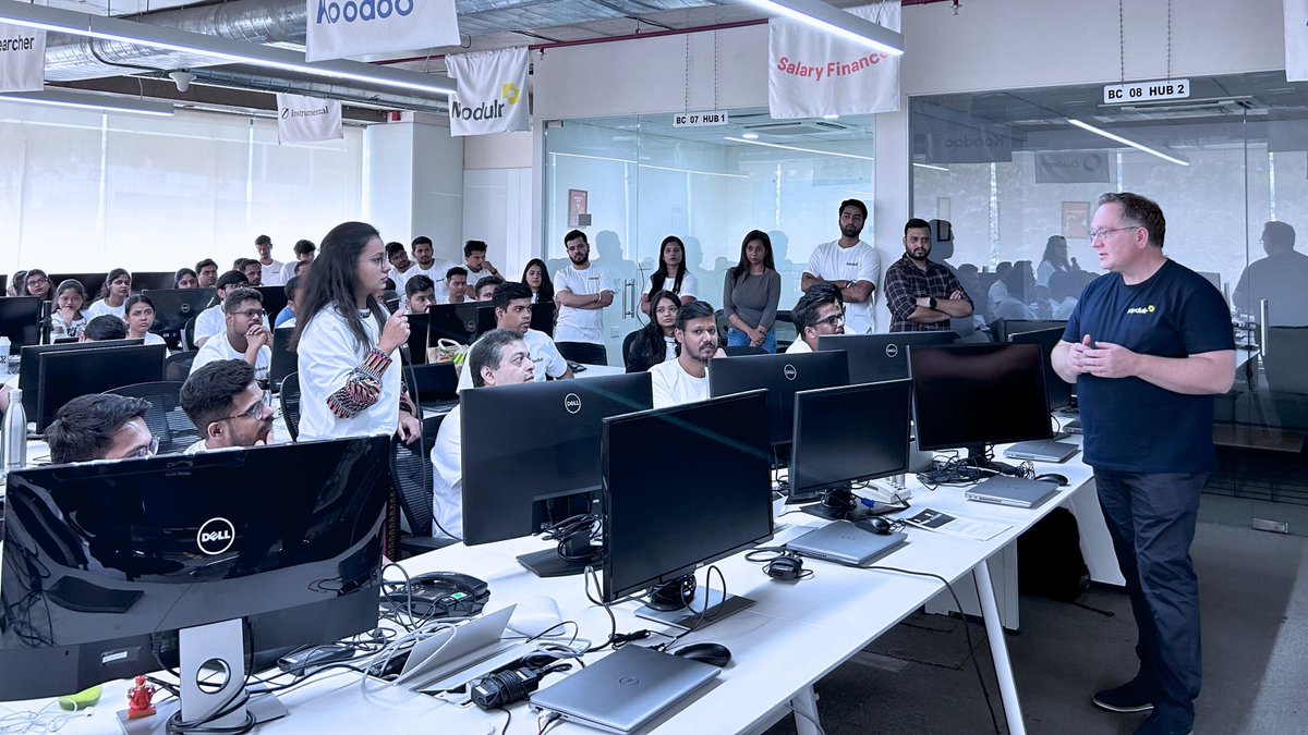 This week at Blenheim Chalcot India, we delved into a wealth of remarkable insights!

Ritesh Tendulkar, Myles Stephenson, and Martin Threakall laid out the roadmap for <a href="/ModulrFinance/">Modulr</a>'s upcoming journey. 

Here are a few snippets from the session.

#BCIndia #TownHall #Leadership