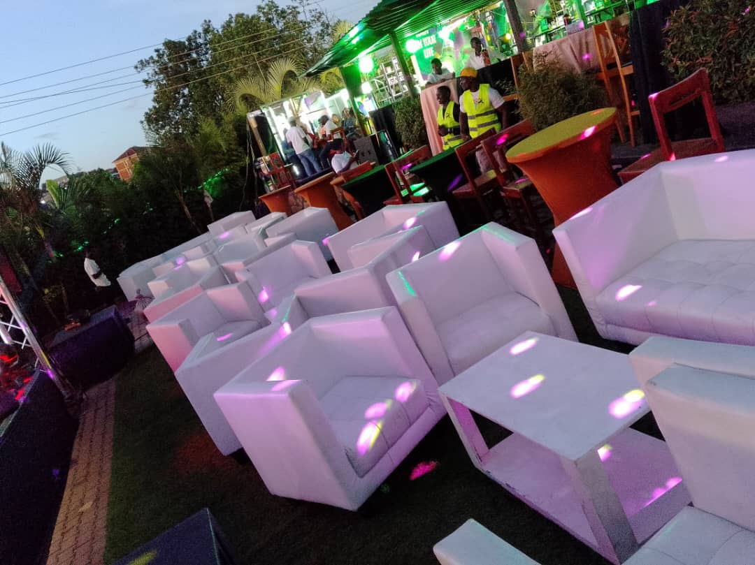 AngieMarginez's tweet photo. @wekesa_amos @Ugandalodgesltd Chairs , tables, tents for hire #AjulinaEvents
#SimplifiedPerfection 0774585450 https://t.co/wApbhU8r1d