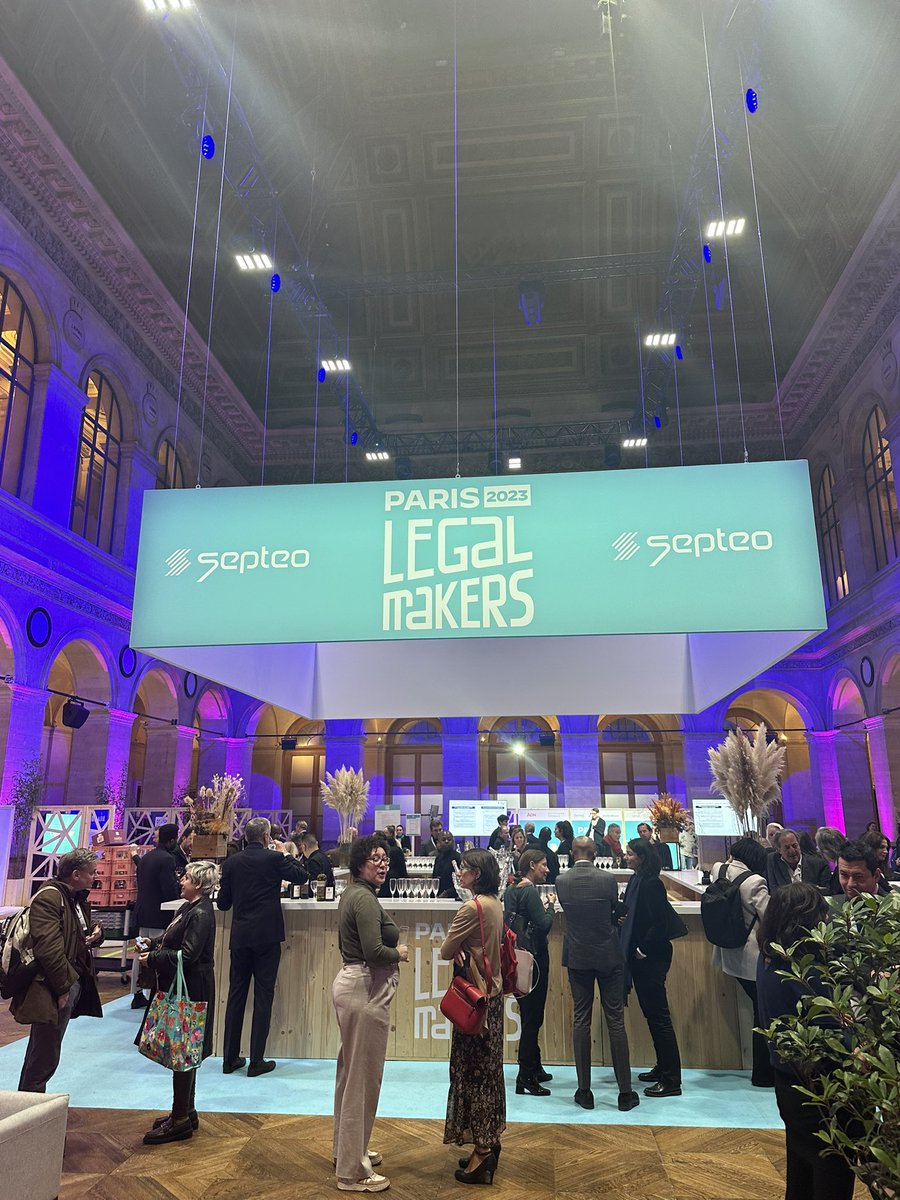 gsilhol's tweet photo. Bravo à @Avocats_Paris pour cette 2e édition du #ParisLegalMakers consacrée à l’intelligence artificielle. Félicitations à @AdCroze, @Steph_Guesdon et tous les autres pour l’organisation de ce bel événement ! https://t.co/qHPNoXFlsi