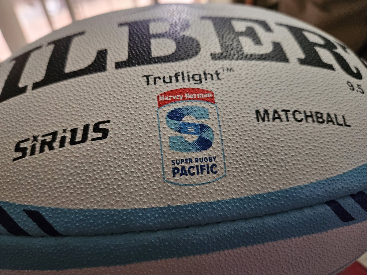 BMcSport's tweet photo. So I guess in the light of recent rugby news, I'm now holding a collectors item?!?
#thanksGerry https://t.co/UBhQclbyAu