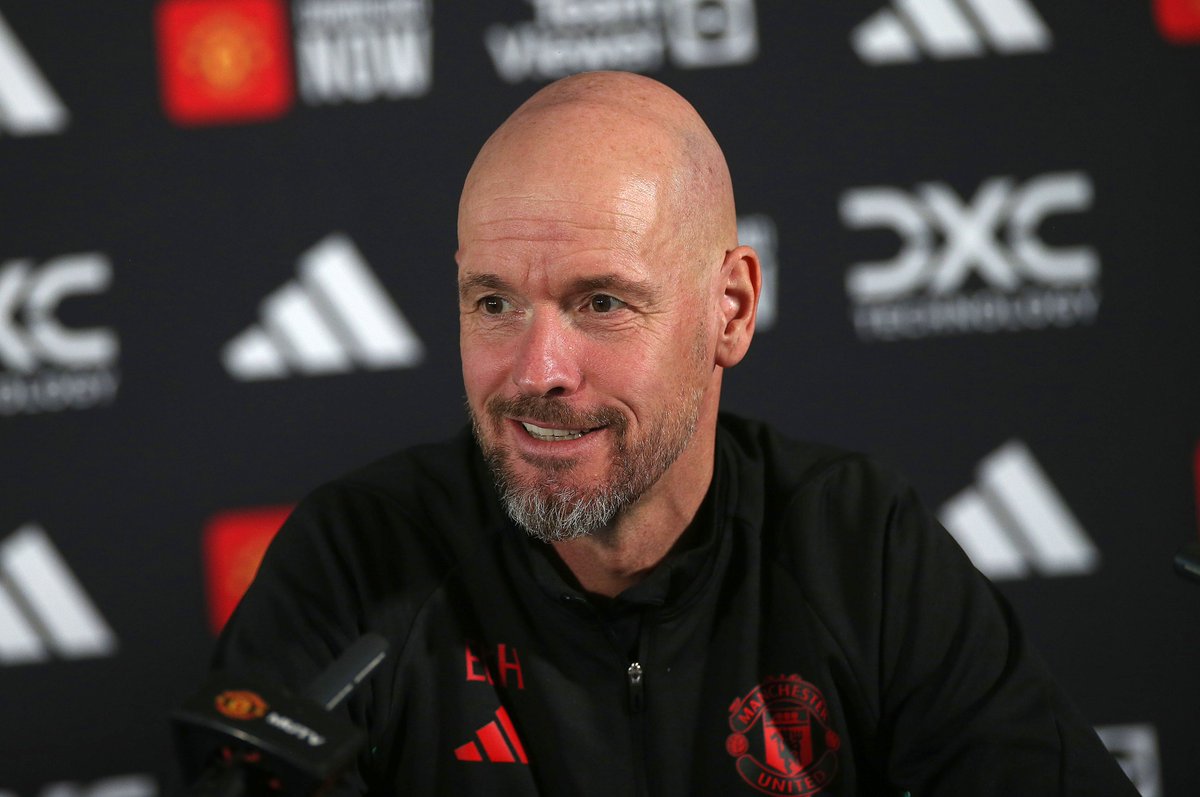 ManUtd's tweet photo. 🎙️ Press conference
⏲️13:30 GMT
📍 Carrington Training Ground

Erik ten Hag will face the media today 🇳🇱

#MUFC || #EVEMUN https://t.co/afobXDBJTk