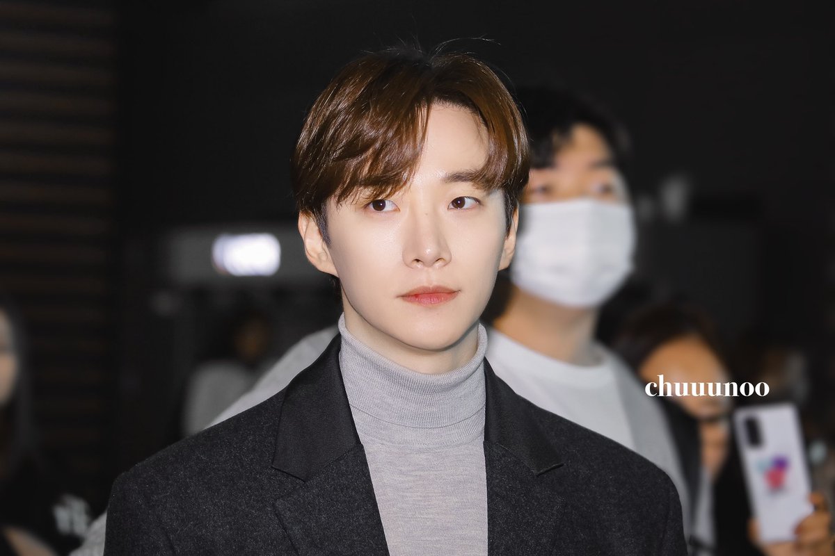 Chuuunoo's tweet photo. [HQ] 231124 ICN 🖤🤍
#이준호 #준호 #JUNHO #LEEJUNHO #李俊昊 #ジュノ https://t.co/INKmLqvRFq