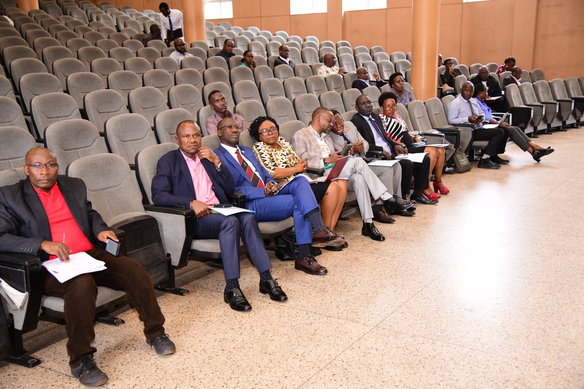 The Director Quality Assurance, Dr. Cyprian Misinde has today disseminated Student's Evaluation of Courses & Teaching Report Semester 2. Ag. Vice Chancellor @UmarKakumba launched the report. Guild Minister of Academic Affairs - Hon. Matsiko Timothy represented the Guild President