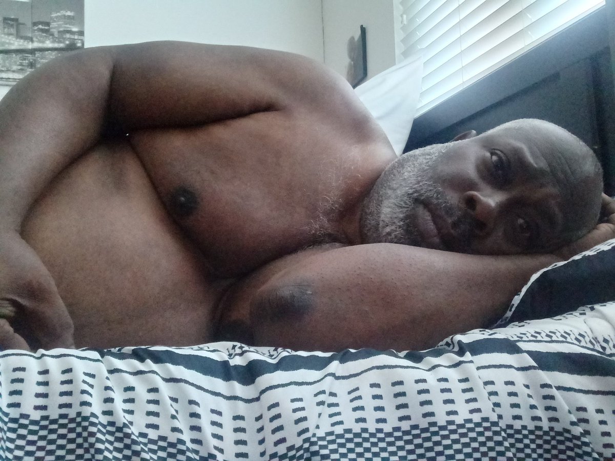 Gil Robinson tweet media