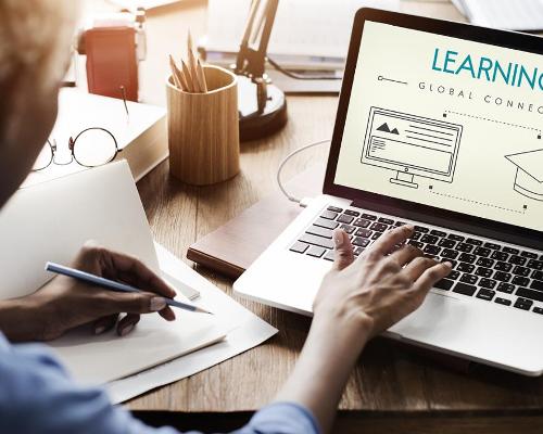 spabusinessmag's tweet image. Spa Business promotion: Evolution-U’s spa therapist training goes global #spa #spaindustry #spatherapist #education #training # t.lei.sr/SzG8Qg