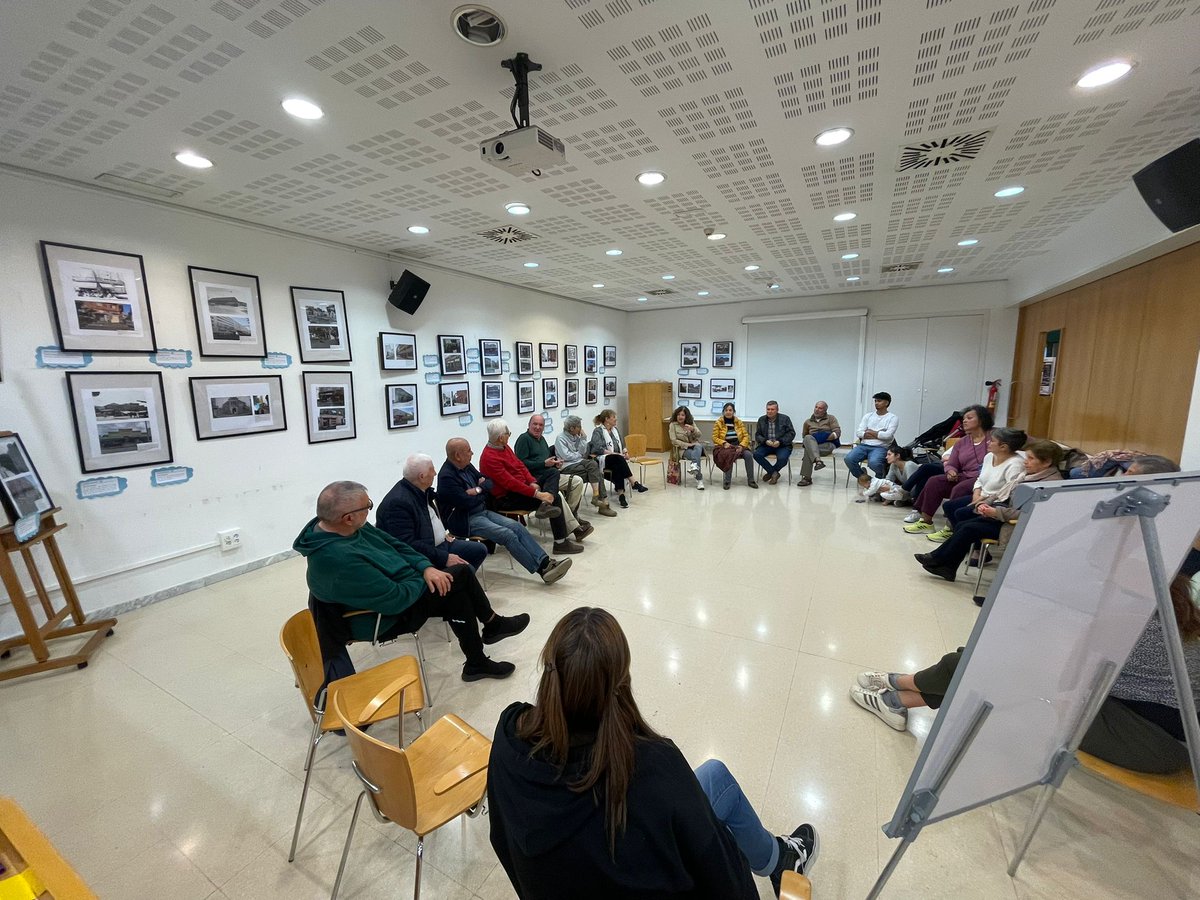 Procés Comunitari de Collblanc – la Torrassa tweet media