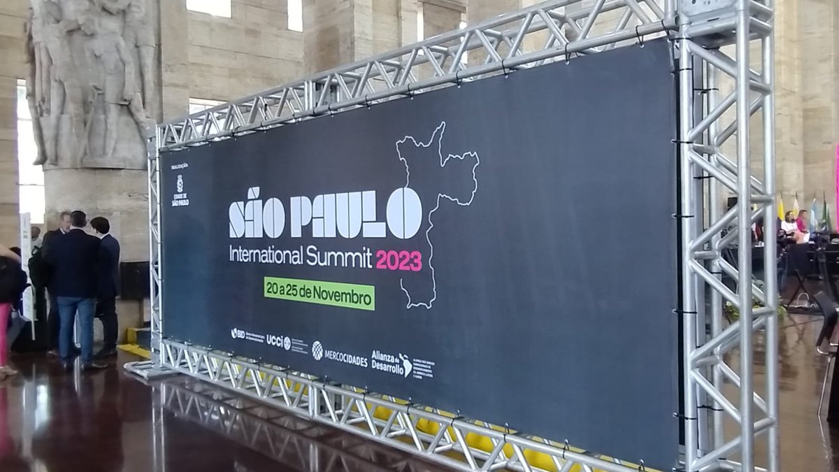 odregionalismo's tweet photo. @usponline Também nos dias 22, 23 e 24 de novembro, pesquisadores do ODR participaram da São Paulo International Summit 2023 e da XXVIII Cúpula Mercocidades, ocasião em que debateram o relançamento do FCCR no âmbito do Mercosul. 

@leitearaujo_93 @barbaracneves @flavia_loss https://t.co/IisOIxrihG