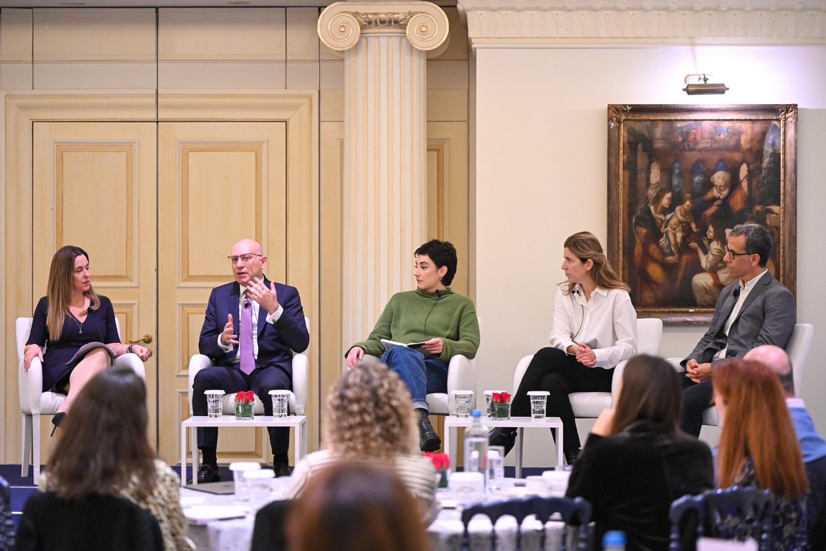 UK in Greece tweet media