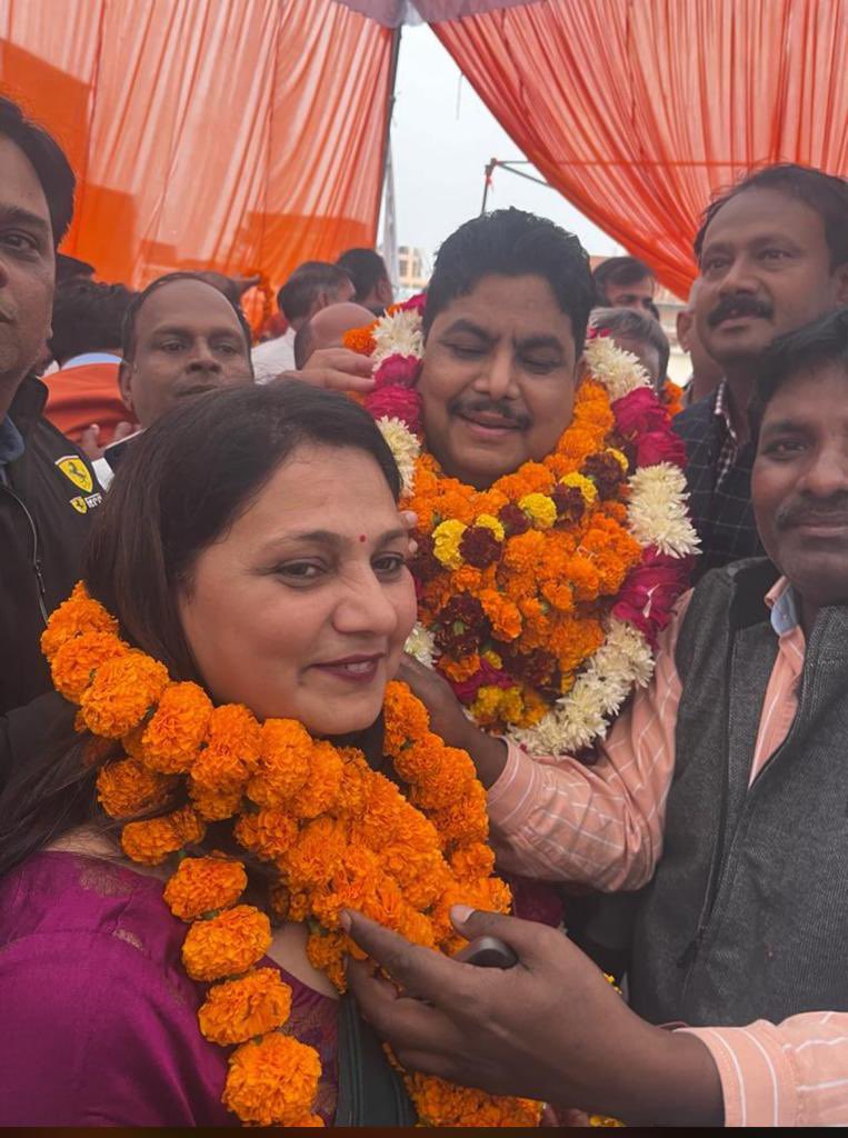 आदरणीय प्रदेशअध्यक्ष डॉ दिनेश चंद्र शर्मा जी निर्विरोध प्रदेश अध्यक्ष  पुनः निर्वाचित  होने पर जनपद मुरादाबाद के जिलाध्यक्ष आदरणीय सर्वेश कुमार शर्मा निर्विरोध मांडलिक मंत्री मंडल मुरादाबाद तथा जिला उपाध्यक्ष  श्रीमती रेहाना नेगी निर्विरोध  प्रचारमंत्री प्रदेश को बहुत बहुत बधाई