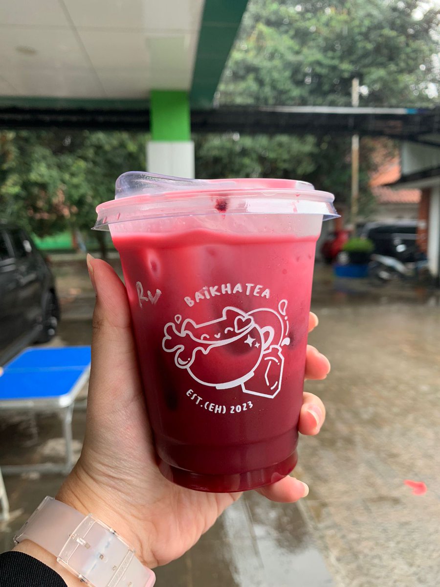 baikhateatime's tweet photo. what a chill kill~ i know you will~

menu favorit hari inii! 🌹 (setelah black sakura hehe) cantik banget yaa warnanya 😋🥰 https://t.co/rgPu5eG5Y0