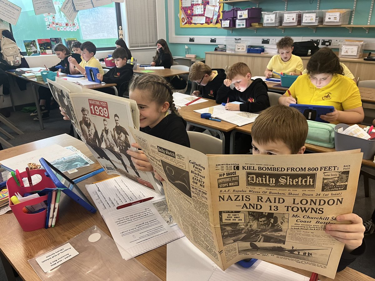 EastfieldPSHull's tweet photo. 6RT furthered their understanding of life on the Homefront right here in Hull. They began researching the Battle of Britain and looked at maps to identify where bombs were dropped in the local area during The Blitz. #epshistory #epsgeography https://t.co/BVIGGtv73L