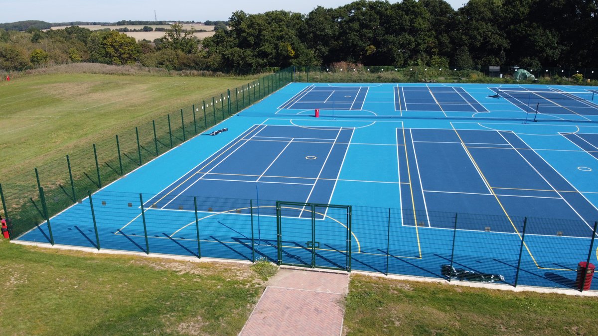 etcsports's tweet photo. How vibrant is this dual blue colour scheme? We re-fenced with rigid weldmesh, resurfaced 6 courts and extended to construct 2 more, creating a fantastic block of 8 #sportssurfaces #sportsconstruction #newconstruction #resurfacing #tenniscourts #muga #asphalt #colourspray https://t.co/tcrluSgcx4