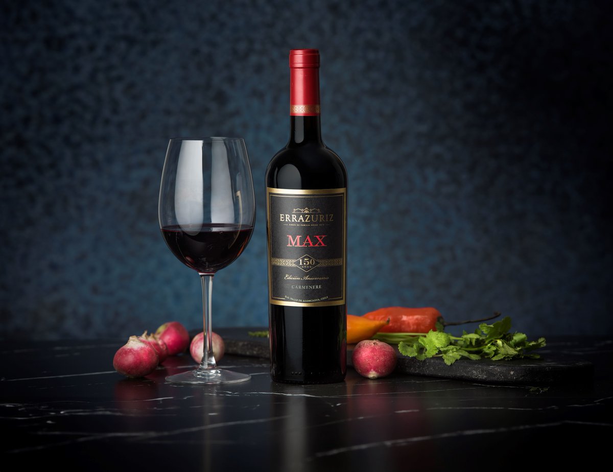 We are toasting to International #CarmenereDay with @errazurizwines Max Carménère. The Mediterranean climate of the Aconcagua Valley suits the Carménère variety to a tee where it basks in late summer sunshine. #InternationalCarmenereDay #ChileanWine #WhatsHatching