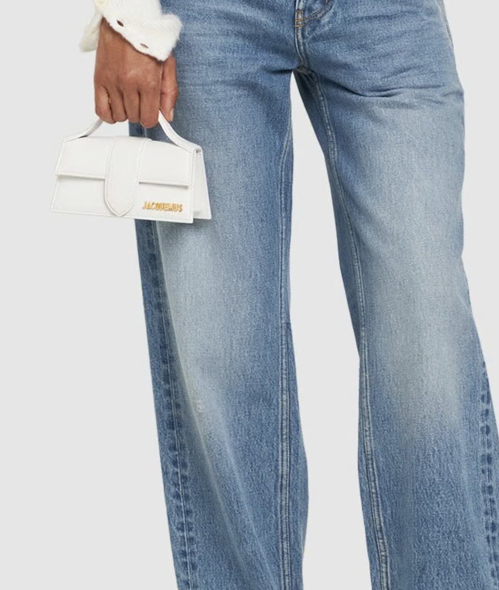 CaminoTV's tweet photo. Le Bambino Jacquemus à 275€ au lieu de 550€ 🍼

Lien affilié : https://t.co/NH4gPksKQZ https://t.co/wh9yzLM5Zk