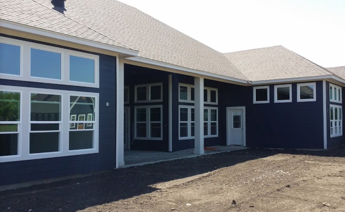 BarTWindows's tweet photo. Bar-T Windows – your key to winter ⛄comfort and energy 💰savings. Elevate your home or construction project with our stylish and energy-efficient windows. Get ready for a cozy winter!  #WinterReady #QualityWindows https://t.co/01RESiCkOq https://t.co/NuKWU253qw