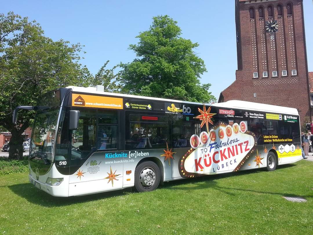 WerderFiguren's tweet photo. @jan_osaft Kann ich bestätigen. Das ist der Lübecker Stadtteil Kücknitz https://t.co/USBk5HkJtP