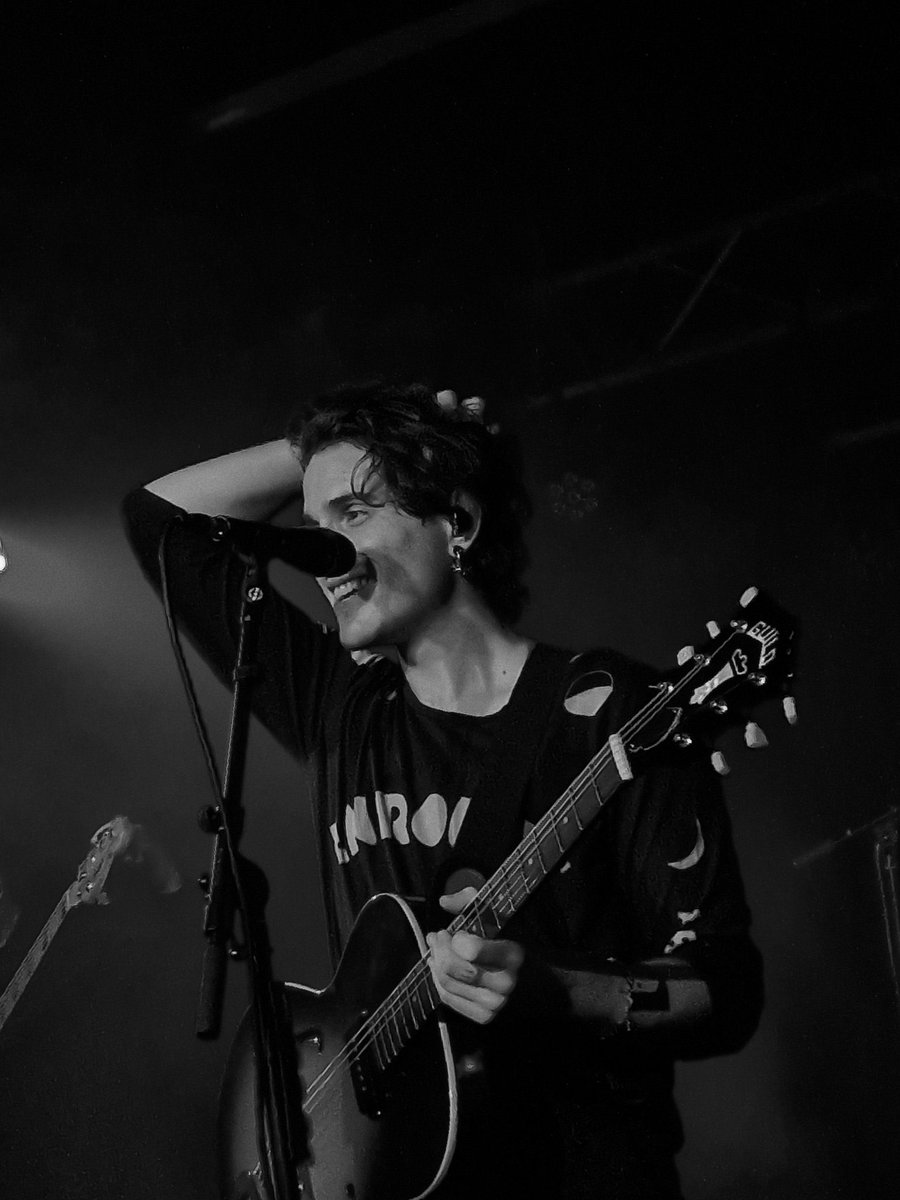amazing pictures of Isaac for #SMETTourAntwerp !
📸 lilosunshine28