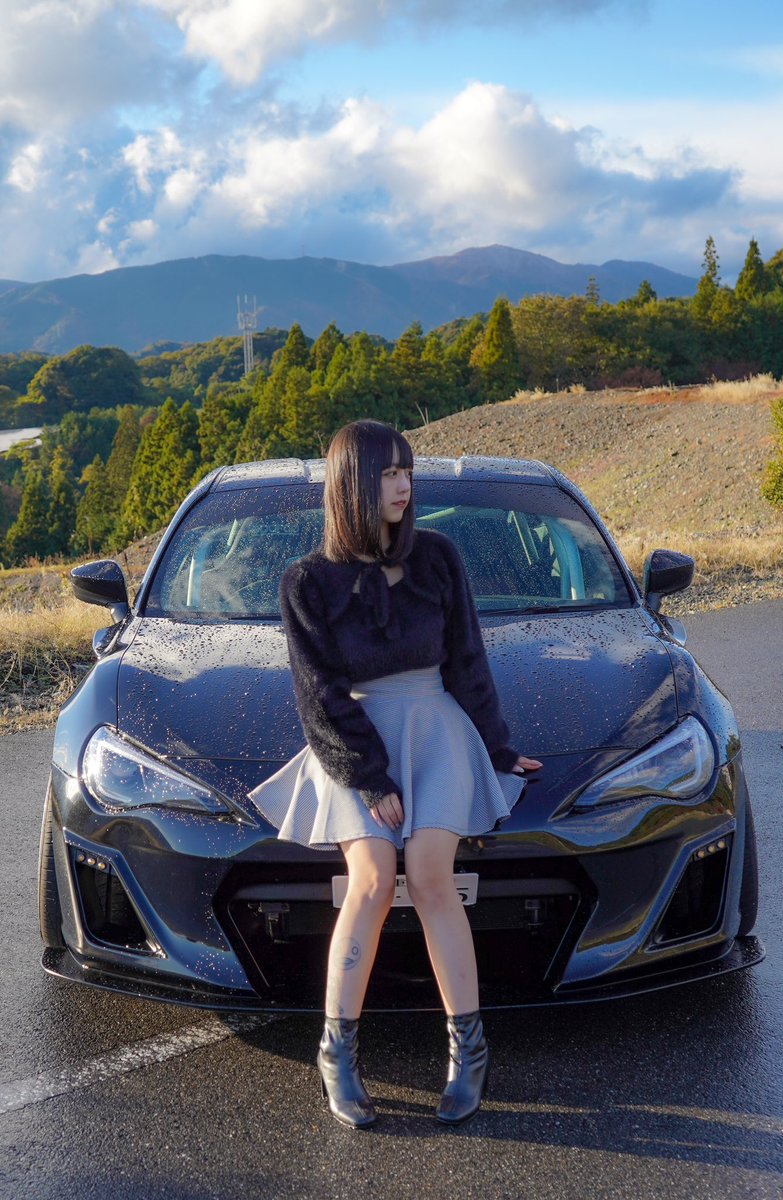 3Gi6w's tweet photo. かっこいい車と撮らせてもらって運転席にも座らせてもらえて満足🥺🥺

#車好きと繋がりたい 
#車好きな人と繋がりたい https://t.co/uaPemqGSdi