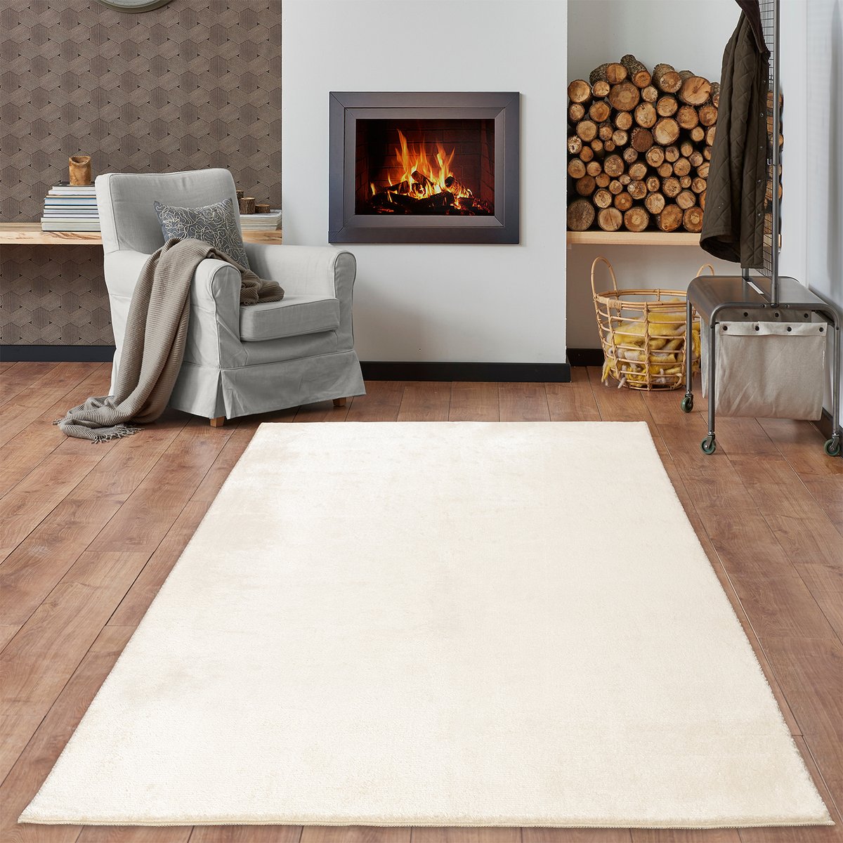 #BlackFriday Peluş halılarda Dev İndirim! Trendyol mağazamızda...

trendyol.com/magaza/inter-w…

#indirim #trendyol