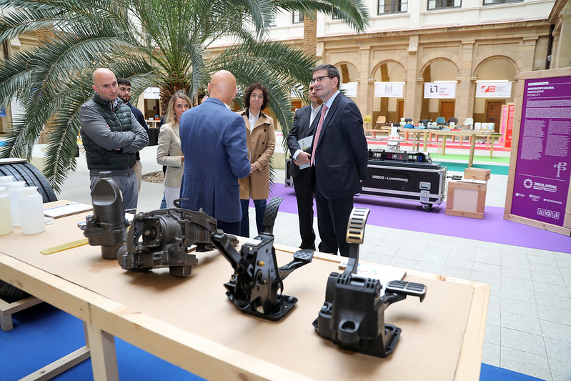 InnolabBilbao's tweet photo. La pasada semana tuvo lugar la decimoprimera edición de #Forotech.
La semana de Ingeniería y #tecnología, organizada por la Facultad de Ingeniería de la @deusto, se celebró en esta ocasión, bajo el título “Tecnología Consciente”.
¡Zorionak @IngDeusto y hasta la próxima! 🙌 https://t.co/igf7eTNCzY