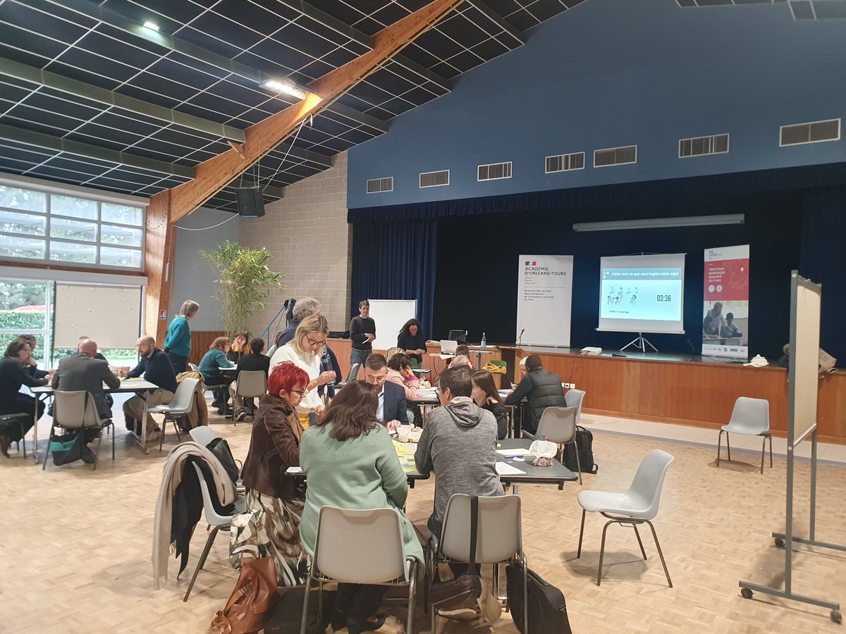 Picar13Virginie's tweet image. #Hackasprint territoire éducatif rural, l'objectif faire naître les problématiques des prochains comité de pilotage
- hacka pour #cohésion et #intelligencecollective : association,  collectivités, membres de l'éducation nationale.
-sprint dans un temps donné.
@ac_orleanstours