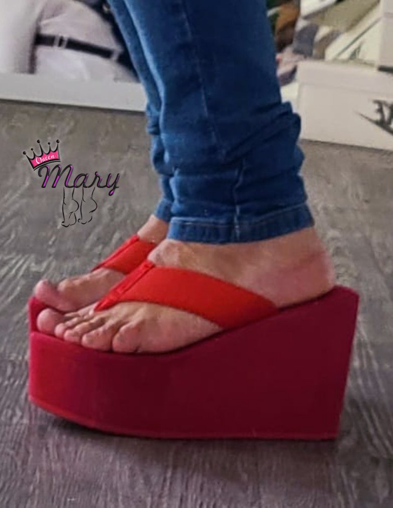 queen_mary7717's tweet photo. ¡I loved!
#platformsandalslovers #platformsandals #platformwedges #platformthongsandals
#platformshoes
#platformflipflops https://t.co/h1bQnrU25B
