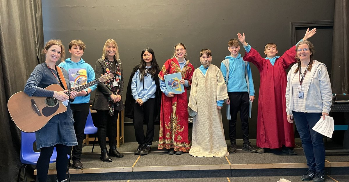 CNCS_PSHE21's tweet photo. Visiting our Newman Family Primary schools today with @CNCSChaplaincy group. So wonderful to see students from St Joseph’s and Saint John the Baptist School. We will see you again soon @CNCSOfficial @CNCSMrsByrd @CNCSMsJarman #ProudToBeNewman https://t.co/L2rkfLjK5p
