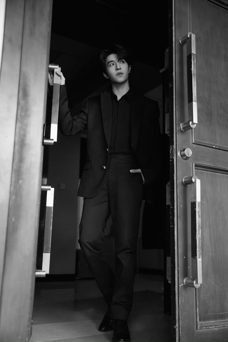 PCKCSW's tweet photo. ไหว้นบขึ้นหว่างเกิ่งกลางเกล้ากะหม่อม
MC PATRICK AT ISFVF
#PaiPai_22ndISFVF
@patrick_pppat #ISFVF
#PatrickFinkler #尹浩宇 https://t.co/BOJ2bse0El