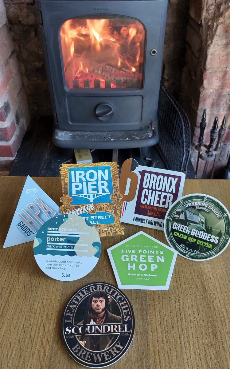 It's a bit chilly! Come in, warm up & treat yourself to one of these beauties. #themagnetbroadstairs #Broadstairs #thanetcamra #gaddsbrewery #ironpierbrewery #parkwaybrewing #fivepointsbrewingco #leatherbritchesbrewery #shiveringsandsbrewery #kentbrewery