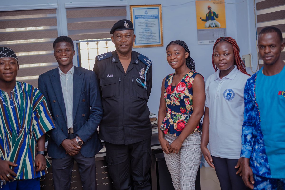 BTU_SRC's tweet photo. Dear students,
We would like to inform you that the Student Representative Council (SRC) led by His Excellency ABDULAI SEIDU ANABILA recently paid a courtesy call to the District police commander of Bolgatanga Municipal District to discuss issues of security within the campus. https://t.co/IOZ5qzHn1v