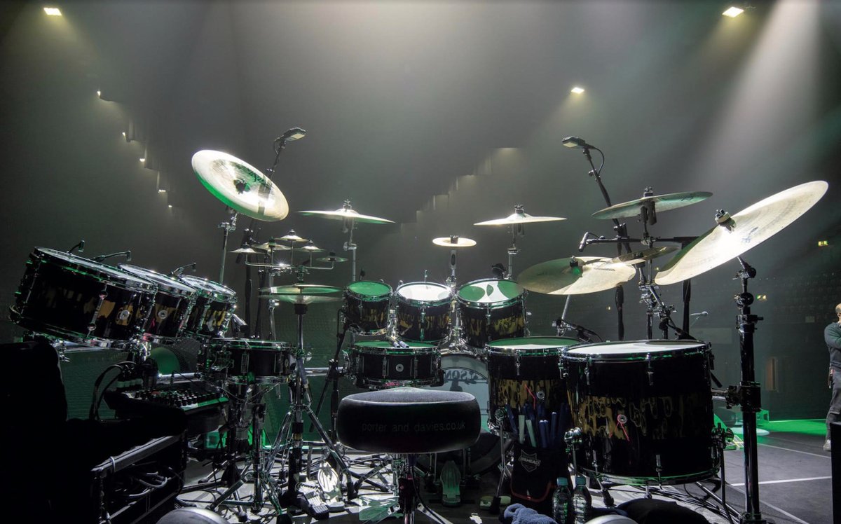 A closer look at Gavin Harrison's drum kit set up, featured in our upcoming concert film Closure/Continuation.Live! Pre-order Closure/Continuation.Live here: porcupinetree.lnk.to/PTCC