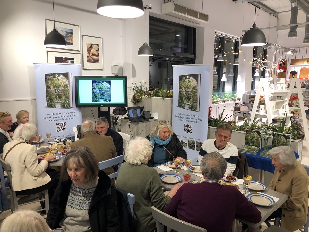 tweetTimHubbard's tweet photo. Thanks to @LoveCornishFood & @Knightor_Winery for a great evening talking about #SecretGardensOfCornwall with #JohnHarris former Head Gardener of #TresillianHouse.
@Frances_Lincoln @TheQuartoGroup
#Cornishgardens https://t.co/CUNRowmsYg