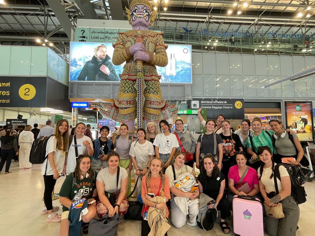 leeleth5's tweet photo. Day 13 and homeward bound THANK YOU Srinakharinwirot University Nursing Faculty for hosting UoN nursing students. Thank you Australian Government- New Colombo Plan for this amazing opportunity.
@Uni_Newcastle @UniNewcastleSNM 
@NewColomboPlan https://t.co/d8p6InyI4Q