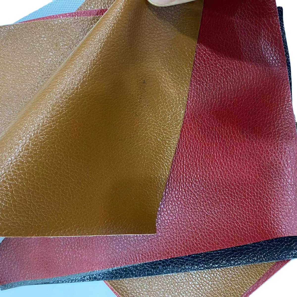 itextend's tweet image. 🌟 Elevate Your Space with Hotsale Cheap PVC Leather! 🛋️🚗✨Discover the epitome of style and comfort! Our PVC leather, perfect for sofa...e: $1.30/meterRevolutionize your space today! 🔗🛍️ #FauxLeather #ArtificialLuxury #CustomDesigns ✅website: mypvcleather.com