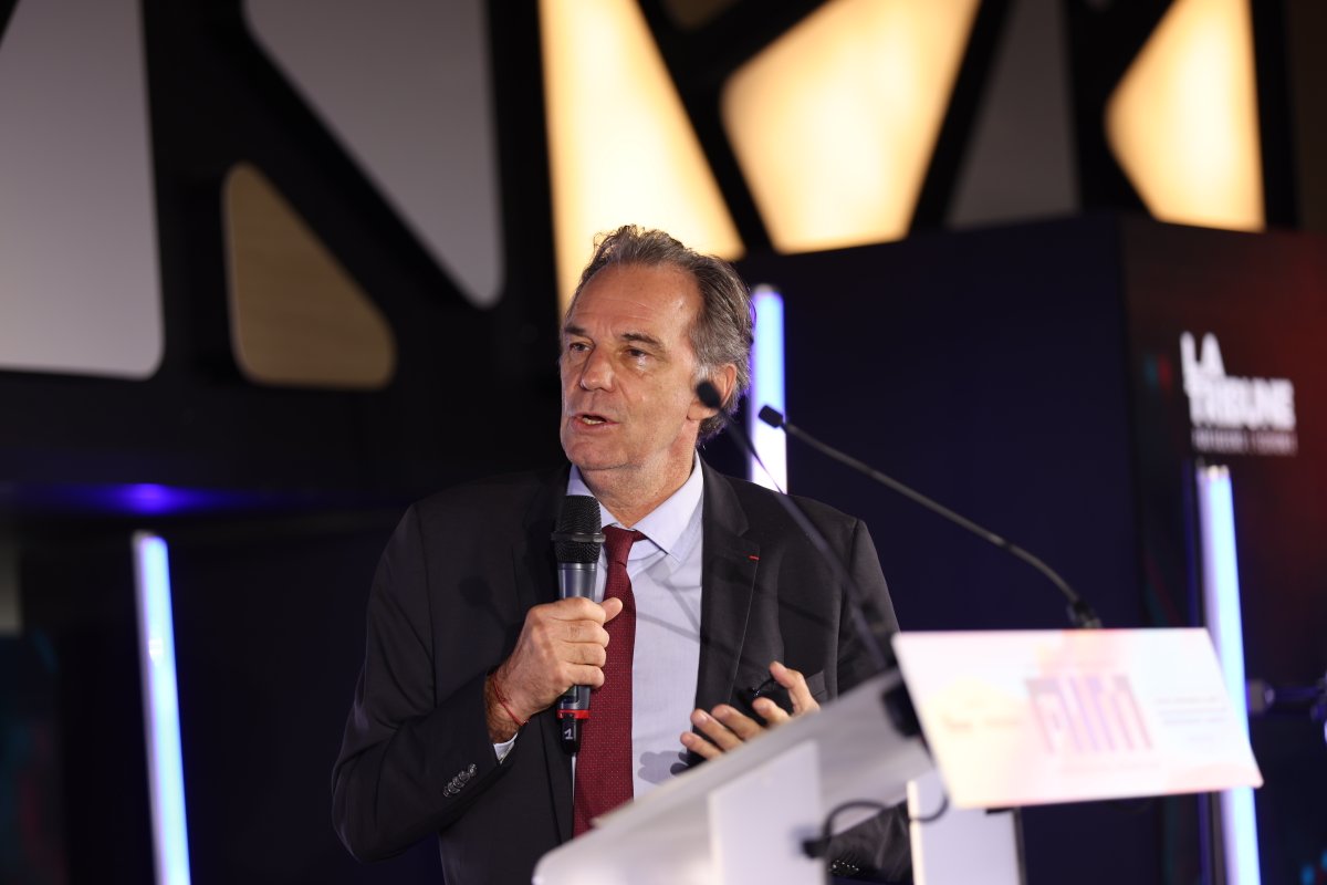 latribuneevents's tweet photo. @LaTribune @laprovence @AWSFrance @BCGinFrance @BNPParibas @CmaCgm_France @DeloitteFrance @Infosys @GroupeLaPoste @orange @jc_tortora @RenaudMuselier @MaRegionSud #AIMsummit - "L'avenir passe par l'intelligence artificielle."
@RenaudMuselier, Président de @MaRegionSud https://t.co/QhM1WKmO4E