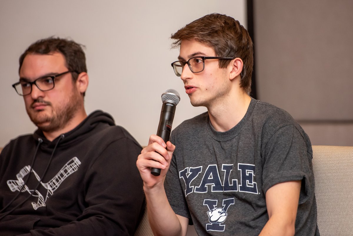 0xVirtualLabs's tweet photo. 📢Speaker Alert 🎉
💎Virtual Labs founder and CEO @josebetandcourt was welcomed as a panelist at RaaS day with @LumozOrg! He discussed Virtual Rollups and how ZK State Channels eliminate gas fees and latency⚡ https://t.co/ArJsWWjnfK