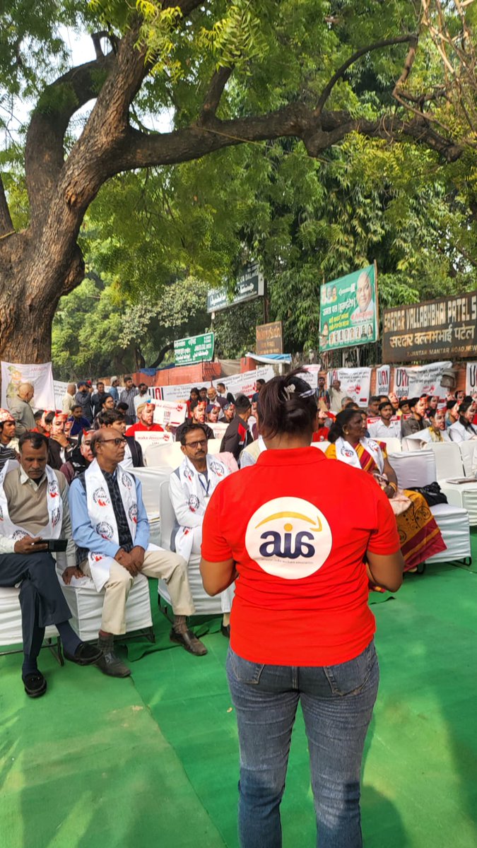 AiwuInd's tweet photo. We are now live at Jantar Mantar to #MakeAmazonPay @uniapro @uniglobalunion @ProgIntl @Jhatkaadotorg @dharmendraind https://t.co/kuja7JSYfj