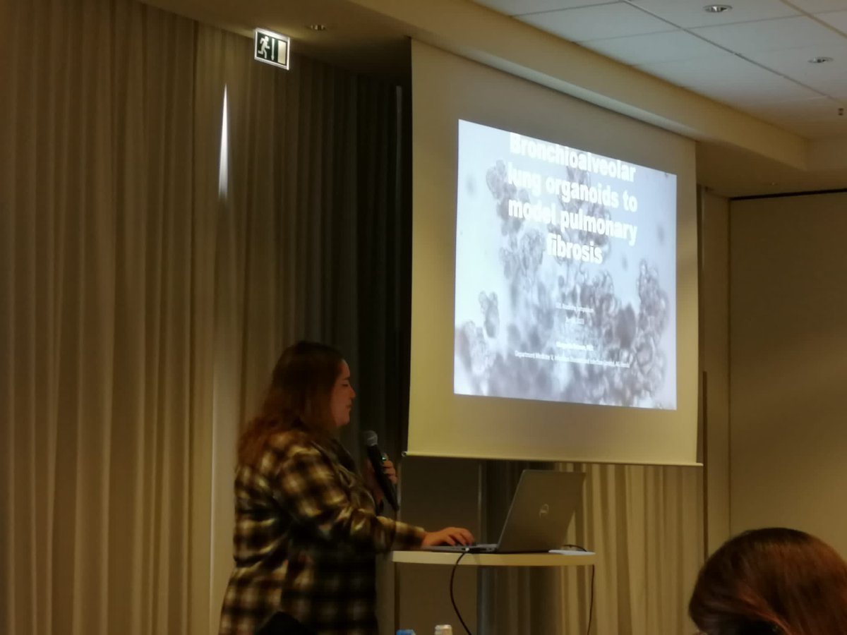 On the last day of <a href="/dzlacademy/">The DZL Academy</a> symposium, <a href="/MM_Barroso/">Margarida Maria Barroso 🔬</a> presented our bronchioalveolar organoid model to study fibrosis, in the session of emerging tools to study lung remodeling 🫁