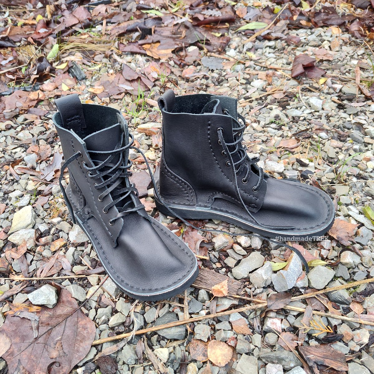 TrekLeather's tweet image. crafTMore #TREKstore
craftmore.net/produkt/eu-38-…
#handmadeTREK

Classic black leather TREK shoes...
#Basic7 model. Size EU 38. Ready to ship