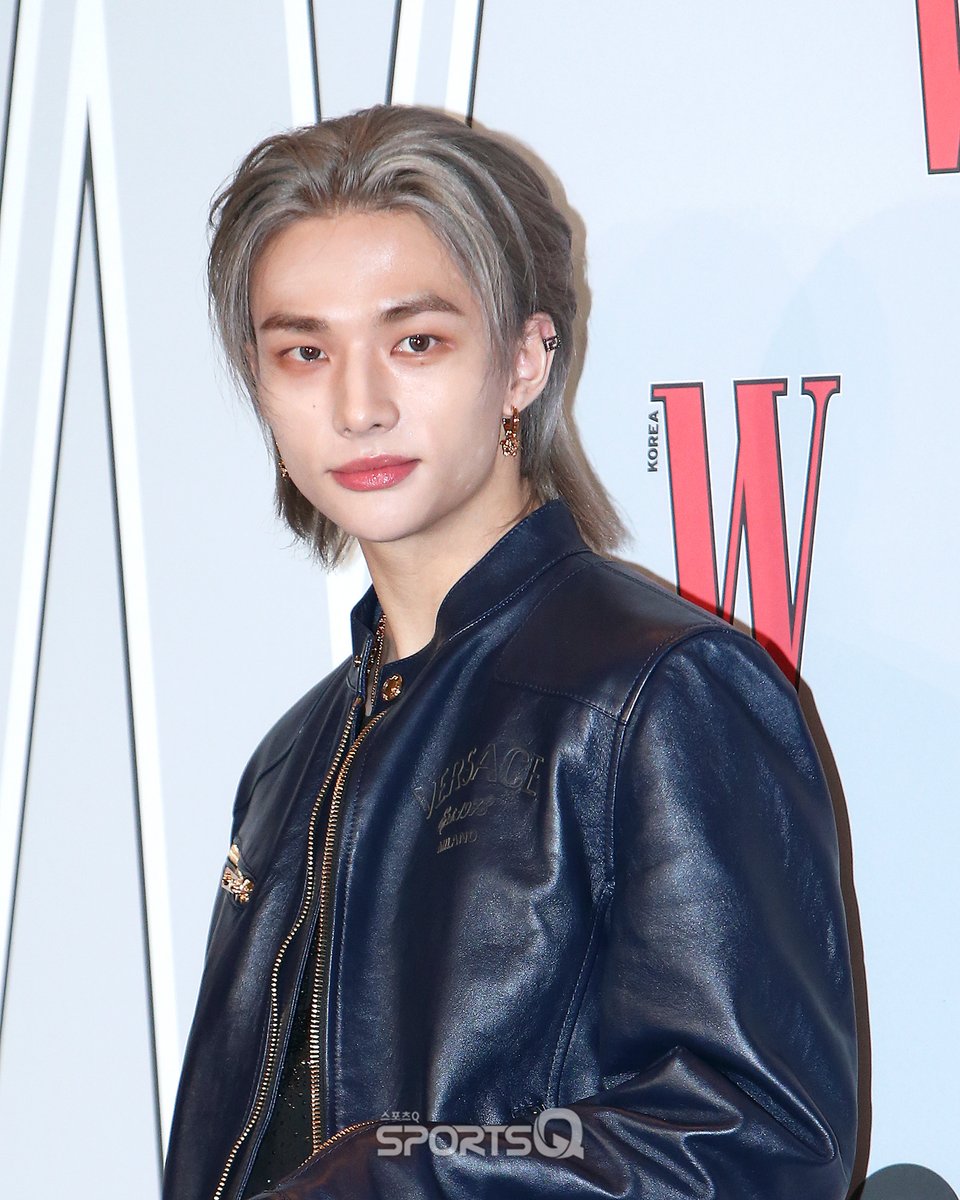 sportsqnews's tweet photo. [#포토Q] 231124 현진 W Korea ‘LOVE YOUR W’

📌https://t.co/CVbDMKjdD0

#현진 #HYUNJIN #StrayKids #스트레이키즈
#LoveYourW #LoveYourW2023 https://t.co/EgNwQDKHuP