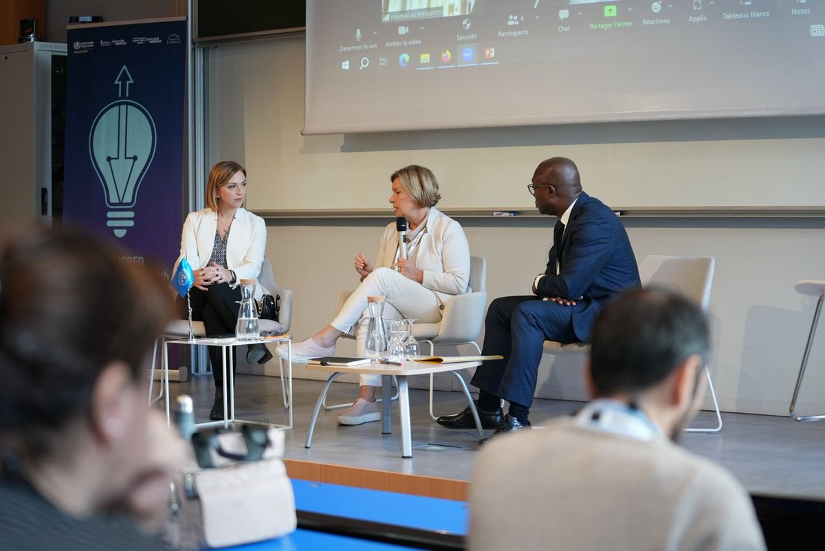 natasha_azzmus's tweet photo. Key takeaways from our discussion at #PHLC2023 on political leadership: 

✅ Multifaceted public health issues require multisectoral response
✅ Build a robust support network
✅ Empower women
✅ #BuildCapacity4Health 
✅ Explore creative, unexpected alliances https://t.co/SIddbDpmoh