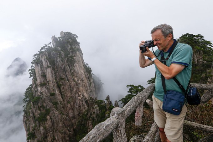 AsiaNews_FR's tweet photo. La #Chine 🇨🇳 pilotera une politique unilatérale d'exemption de visa pour la France, l'Allemagne, l'Italie, et 3 autres pays du 1er décembre 2023 au 30 novembre 2024, permettant de rester en Chine pendant pas plus de 15 jours à des fins professionnelles, touristiques✒️ @PDChina https://t.co/k3HrKagpMz