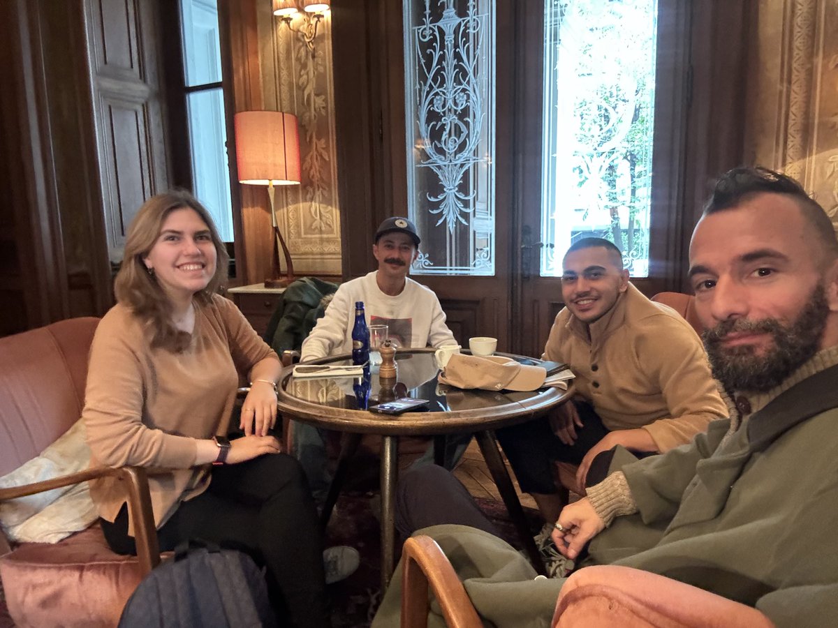 Gm gm ☕️☕️
w/ <a href="/OmletteMerve/">Merve</a> <a href="/SedatBvB/">Sedat BvB |</a> <a href="/AlaSkateboards/">alaskateboards.eth</a> 
what a nice morning surprise