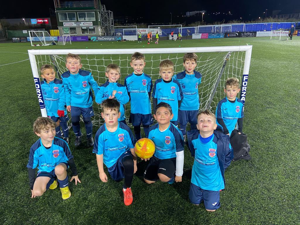 BmoCoaching's tweet photo. DEVELOPMENT FIXTURE ⚽️

A great night on Wednesday for all 3 of our Development age groups as they played @girls_u19soccer  at @AberystwythTown 

Thank you Aberystwyth Girls for the fixture 🙌🏻 some lovely football on show for the spectators 💯

#developmentcentre #opportunity https://t.co/IgnMVRVEkJ