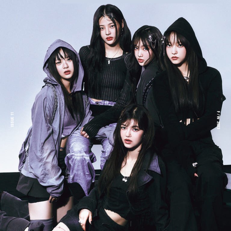 TWICE_Charts's tweet photo. .@JYPETWICE and NewJeans are the only girl groups in the Top 10 best-selling K-pop albums in pure sales in the US in 2023. 🩷 https://t.co/hzcmnccsfd