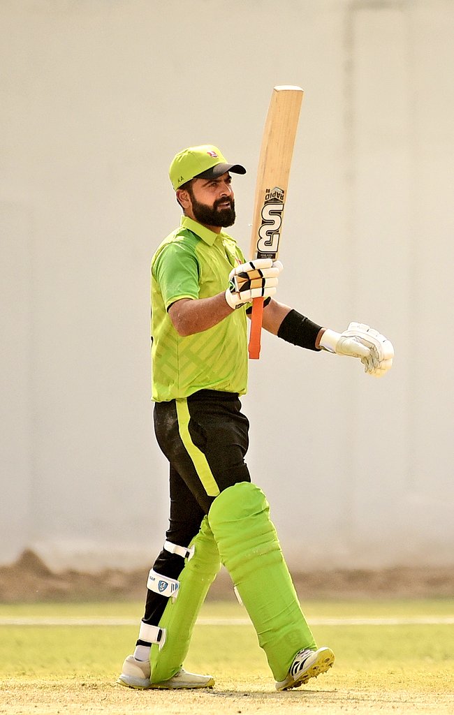 _FaridKhan's tweet photo. - Refused TV contracts during Asia Cup & World Cup to play domestic cricket
- No interviews or statements against the team or current players/management
- Scored at an average of 96 in Quaid-e-Azam Trophy with 2 100s & 1 50 in 6 inns
- Proved his temperament and fitness with a score of 253 
- Registered a match-winning half century in first match of National T20

Ahmad Shahzad deserves appreciation for piling up runs despite not being given chances for Pakistan, deserves a call-up 🇵🇰💯 #NationalT20 @iamAhmadshahzad