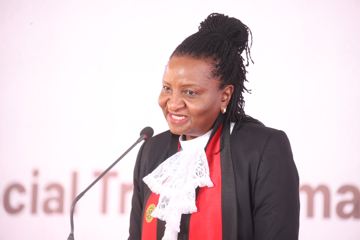 Kenyajudiciary's tweet photo. Ten years ago, I found 119 judges of the superior courts. The number stood at 53 in 2010. Today we have 189. We had 443 Magistrates and Kadhis; that number is now 636. - A. Amadi Outgoing CRJ #PeopleCentredJustice #STAJ #SOJARReport https://t.co/y8t4lThKfi